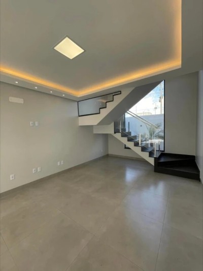 بيع شقة دوبلكس 5 غرف الجزائر دالي ابراهيم