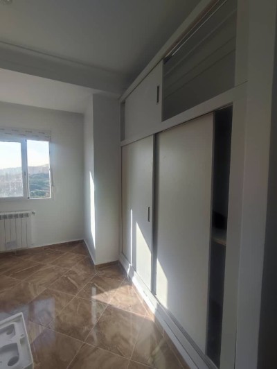 بيع شقة 3 غرف الجزائر برج الكيفان