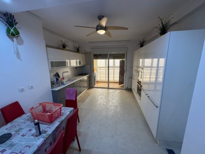 كراء شقة 4 غرف الجزائر العاشور