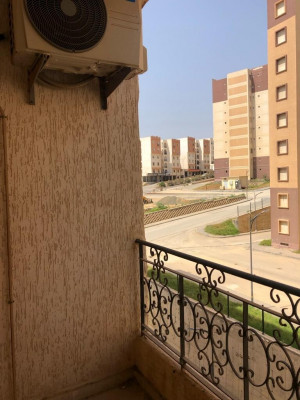 appartement-echange-f5-tipaza-kolea-algerie