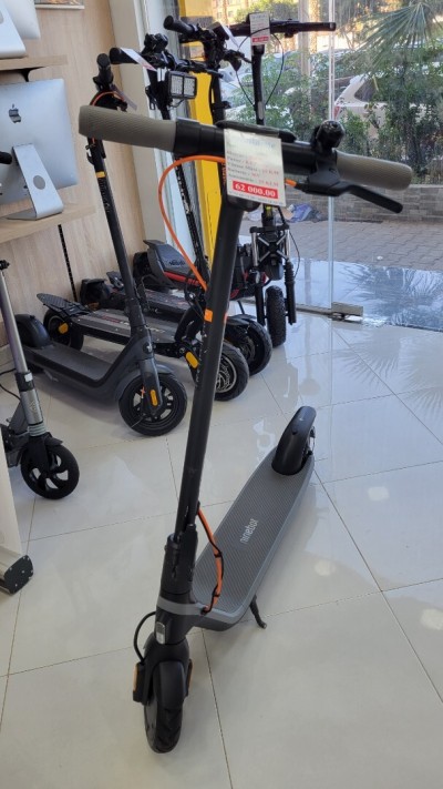 Scooter Ninebot E2 Plus