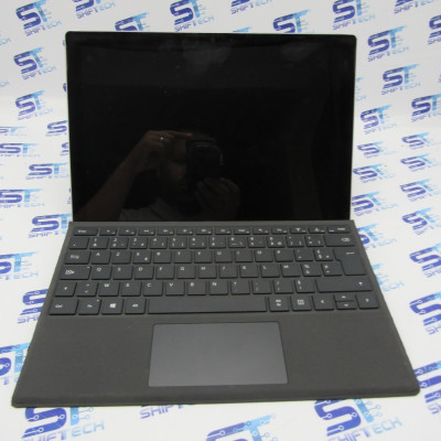 Microsoft Surface Pro 5 i7 7660U 8G 256SSD 3K Tactile Détachable 