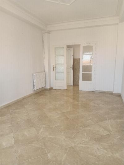 Location Appartement F3 Alger Birkhadem