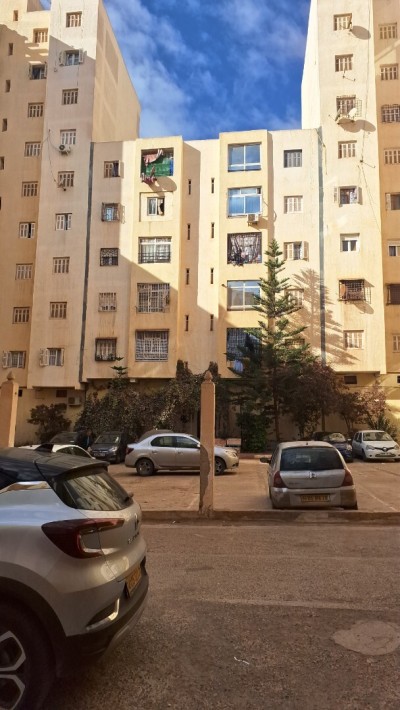 Sell Apartment F3 Oran Bir el djir