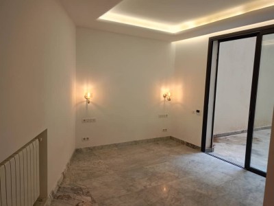 Location Appartement F4 Alger Hydra