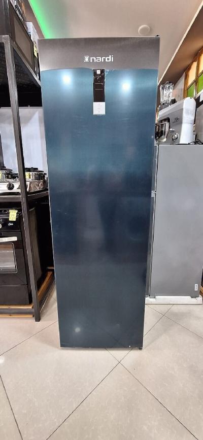 Congélateur vertical nardi 7 tiroirs 288 litre nofrost