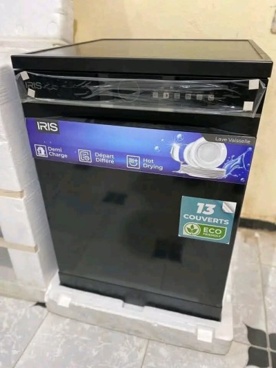 Lave vaisselle IRIS 13 couverts sechante noir  / inox