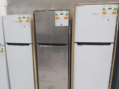 Réfrigérateur brandt 610L Gris inox  nofrost 