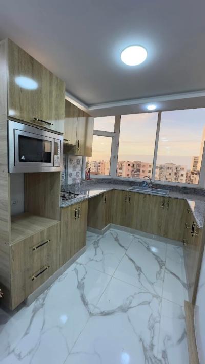 كراء شقة 3 غرف وهران بئر الجير