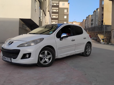 voitures-peugeot-207-2012-allure-setif-algerie