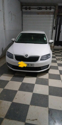 voitures-skoda-octavia-2015-arzew-oran-algerie