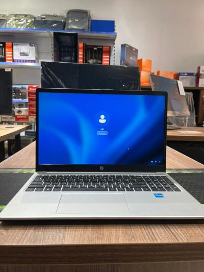 Notebook HP 250 G10 i3 13e 08Go 512GB Nvme Neuf sous emballage