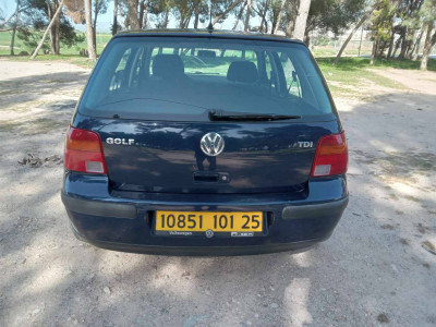 average-sedan-volkswagen-golf-4-2001-el-khroub-constantine-algeria