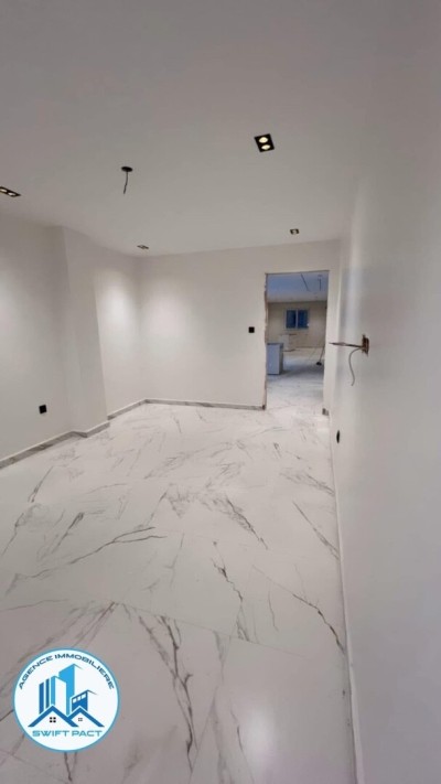 بيع شقة 3 غرف بومرداس بومرداس