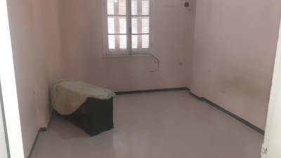 appartement-vente-f3-bouira-algerie