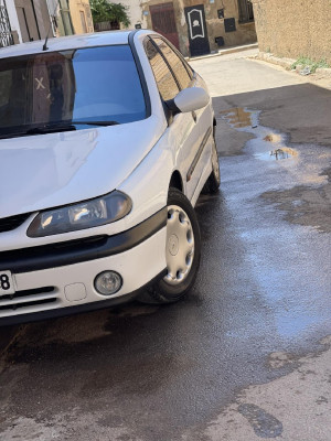 berline-renault-laguna-1-1995-relizane-algerie