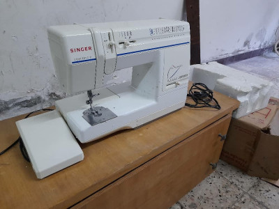 sewing-tailoring-machine-a-coudre-et-broderie-electrique-neuve-kouba-alger-algeria