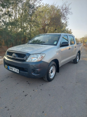 pickup-toyota-hilux-2011-medea-algerie