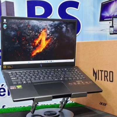 Acer Nitro V 15 AMD Ryzen 5 7535HS / 08Go RAM / 512SSD / RTX 3050 / 15.6 FHD 165 Hz/ JAMAIS UTILISÉ
