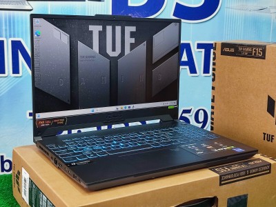 ASUS TUF F15 FX507VI i7 13620H 16GO RAM 1TO SSD 15.6 FHD 144Hz RTX 4070 08GO JAMAIS UTILISÉ 