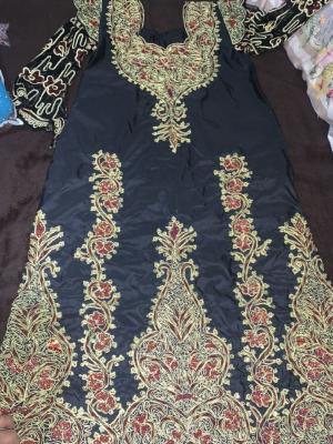 traditional-clothes-gandoura-annaba-algeria