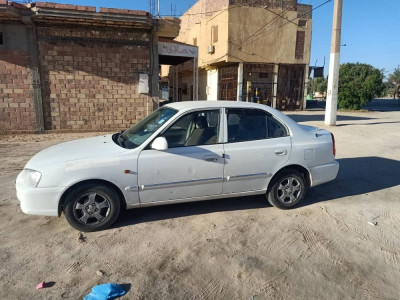 berline-hyundai-accent-2016-gls-djamaa-el-oued-algerie