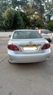 automobiles-toyota-corolla-2009-annaba-algerie