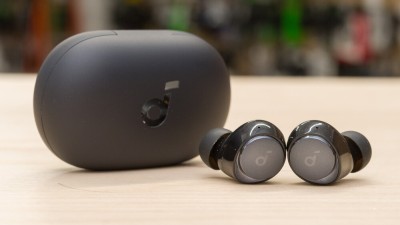 Anker soundcore space A40
