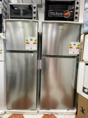 Réfrigérateur Brandt 610L inox