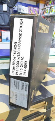 Razer Blade 16-Core i9-14900 HX -14th GENE /RTX 4090/RAM 32 GB /SSD 2TB /Ecran 16" OLED QHD+ 240 Hz 