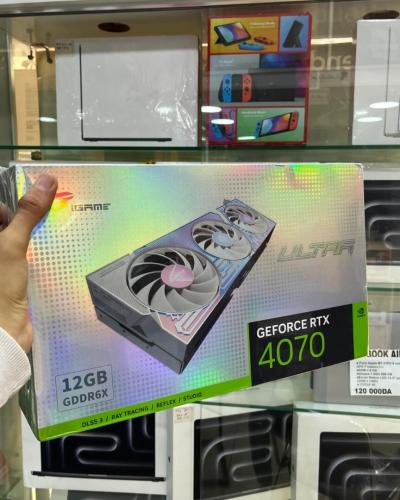 CARTE GRAPHIQUE iGAME GeForce RTX 4070 = 12 GO GDDR6