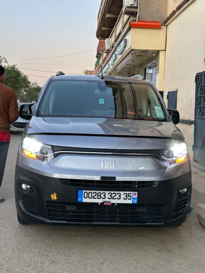 utilitaire-fiat-doblo-2023-hammedi-boumerdes-algerie