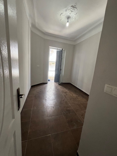 appartement-vente-f4-alger-centre-algerie