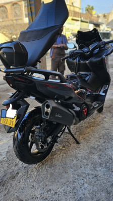 motos-scooters-tmax-560-yamaha-2022-bir-el-djir-oran-algerie