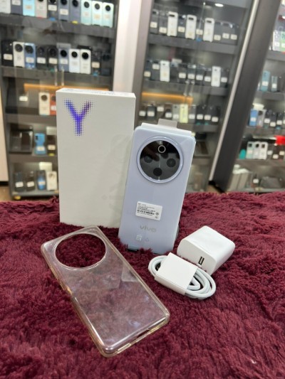 Vivo Y300 Pro + 8GB 128GB 2SIM Boite