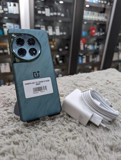 Oneplus 12 16GB 512GB GLOBALE + Chargeur 100w
