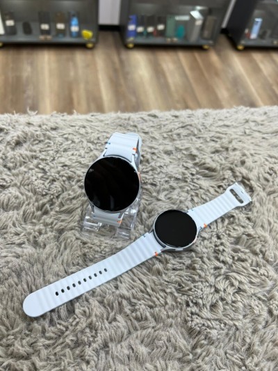 Galaxy Watch 7 44mm Neuf 