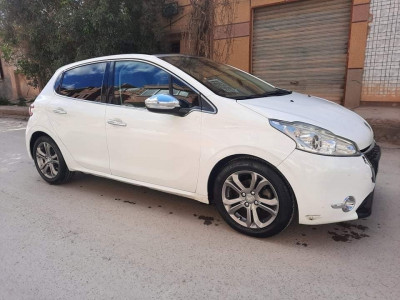 citadine-peugeot-208-2014-allure-bouzareah-alger-algerie