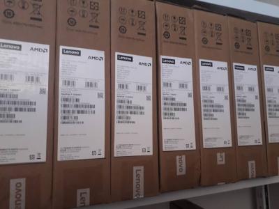 LENOVO IDEAPAD 1 RYZEN 5-7520U 8Go 512Go SSD 15.6"