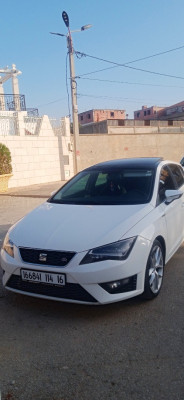 moyenne-berline-seat-leon-2014-reghaia-alger-algerie