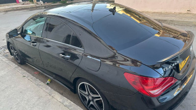 berline-mercedes-cla-2014-zeralda-alger-algerie