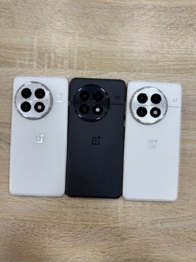 Oneplus 13 White - Black 256Gb