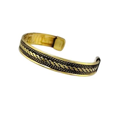 Bracelet en Cuivre Artisanal Touareg - Fabrication Traditionnelle de Tamanrasset Sud de l'Algérie