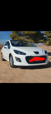 average-sedan-peugeot-308-2014-allure-kherrata-bejaia-algeria