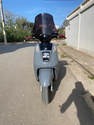 دراجة-نارية-سكوتر-sym-tonik-110cc-2024-شرشال-تيبازة-الجزائر