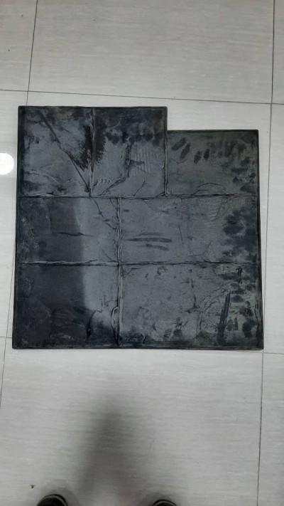 Tampon beton imprime caouchouc pave 