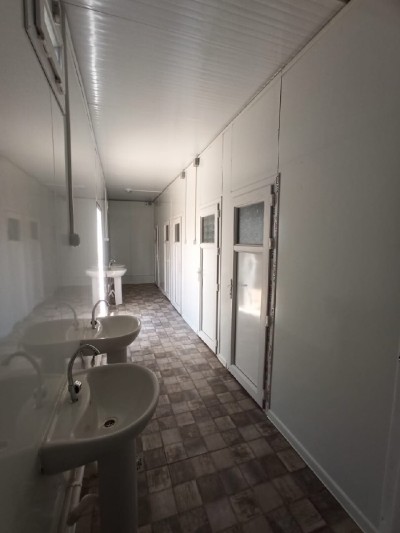 Chalet Cabine sanitaires 3x9x3