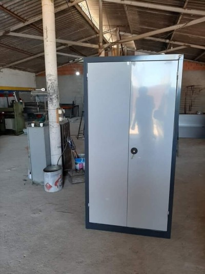 Armoire métallique 