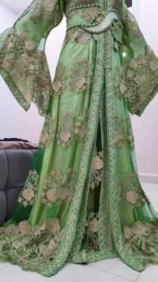 robes-caftan-royale-bab-ezzouar-alger-algerie