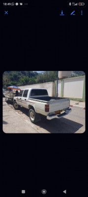 utilitaire-toyota-hilux-1995-aokas-bejaia-algerie